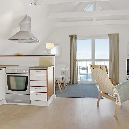 Apartment Poulsen - 200m From The Sea In Nw Jutland By Interhome